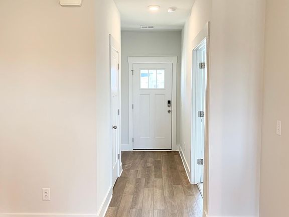 3rd image of 103 Shallons Dr