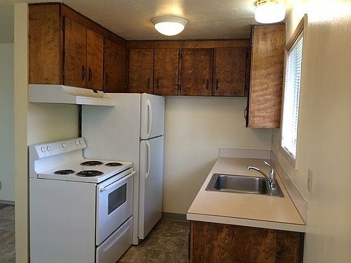 4th image of 670 & 680 W 13th Ave #670