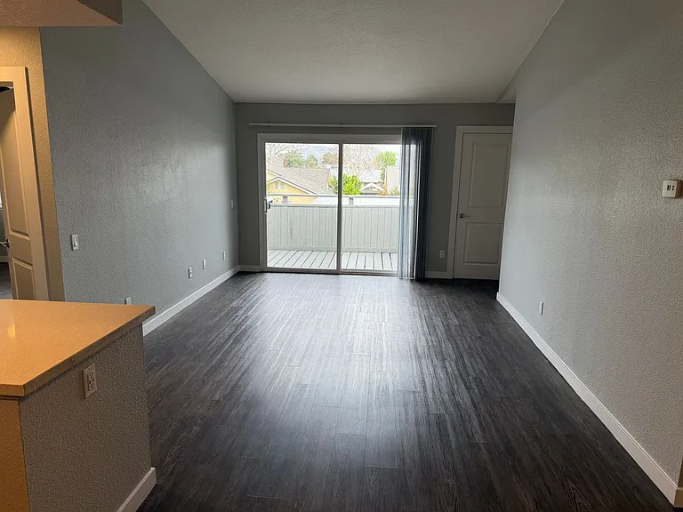 The 3900 Apartments — Photo 65