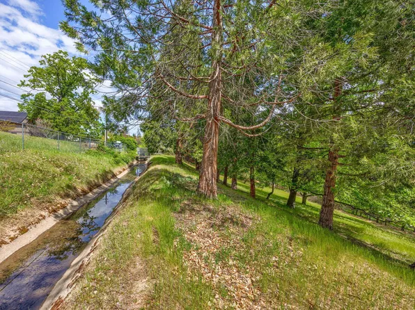 Terrace St, Ashland, OR 97520