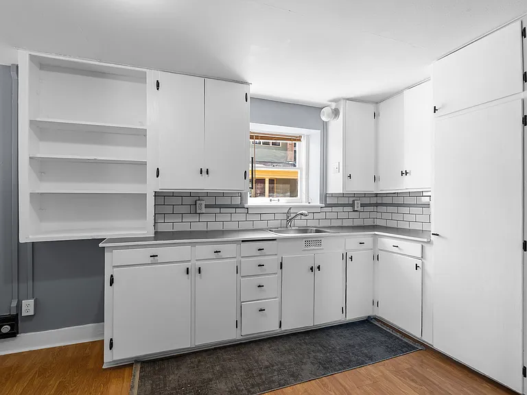 2623 W Maxwell Ave #1 — Photo 5
