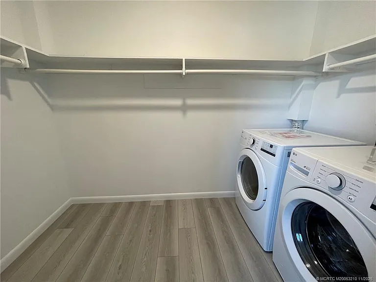 661 Hernando St #9 — Photo 3