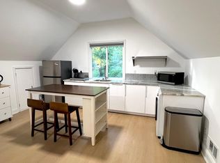 1027 Birch St SW, Atlanta, GA 30310