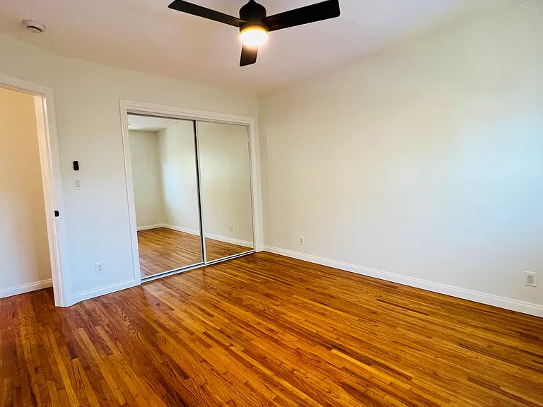 3131 Dwight St — Photo 21