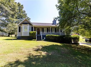 125 Billy Ln, Ball Ground, GA 30107