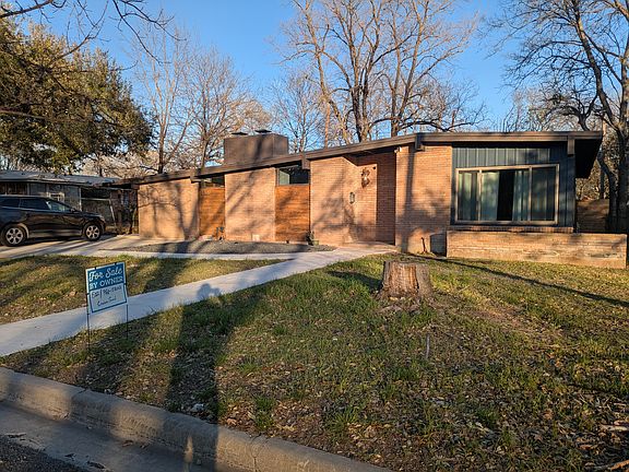 4th image of 5903 Dunbury Dr #A