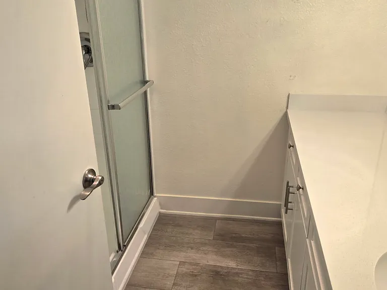 11230 Camarillo St #101 — Photo 20