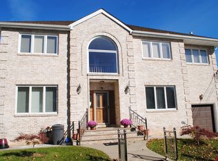 15 Delaware Ave, Staten Island, NY 10304