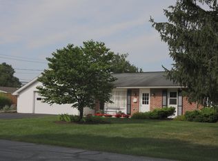 901 Sheffield Ave, Mechanicsburg, PA 17055