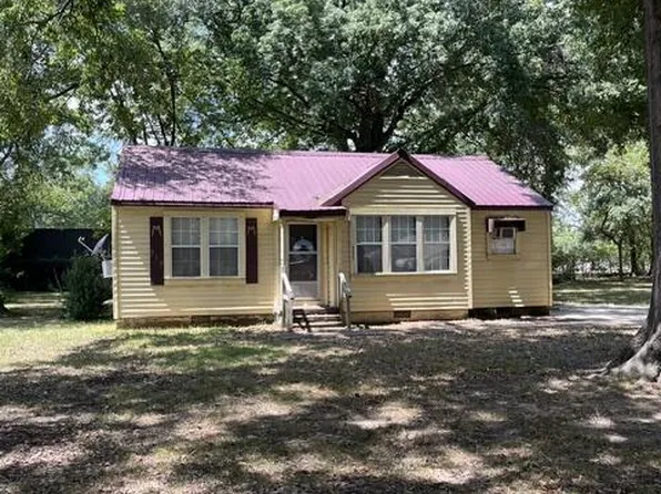 317 S Ruby Ave, Ruleville, MS 38771