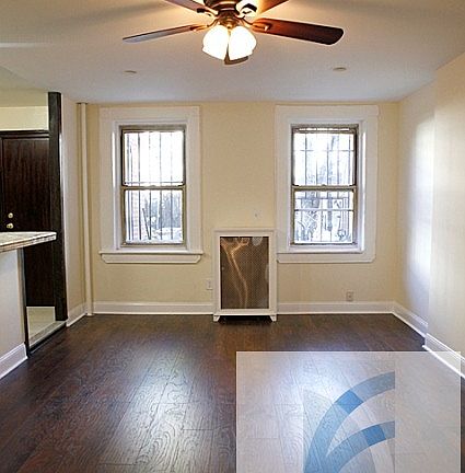 3rd image of 125 Hancock St APT 1