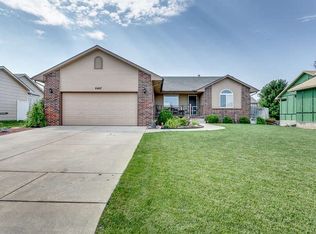 6467 N Chisholm Pointe St, Wichita, KS 67219