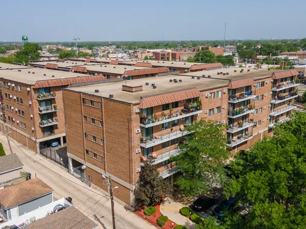 2320 N Nordica Ave APT 202D, Elmwood Park, IL 60707