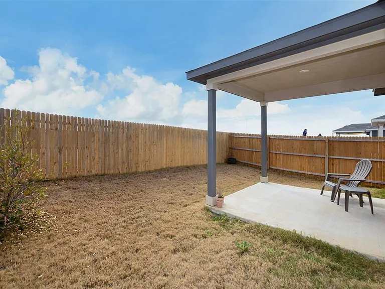 1419 Prynne St — Photo 22
