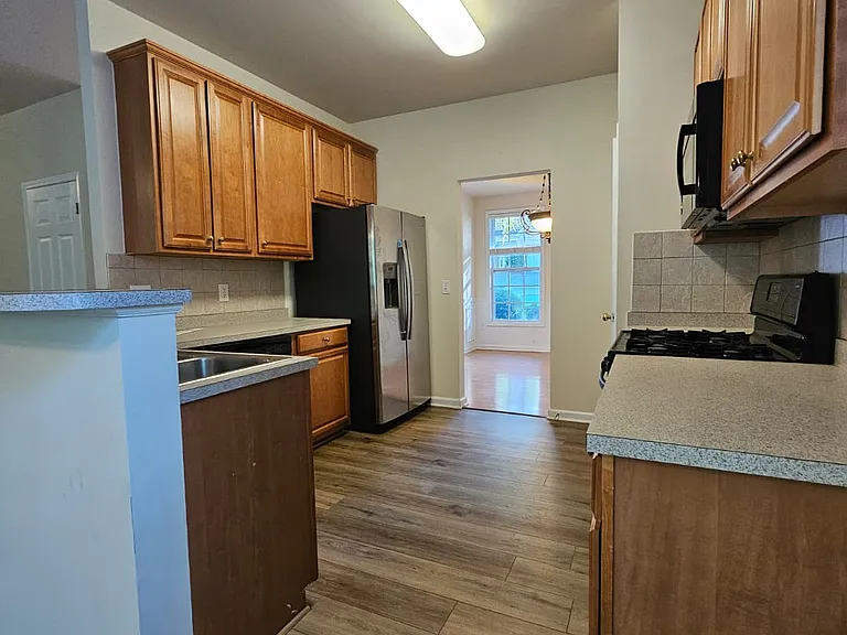 111 Shairpin Ln — Photo 6