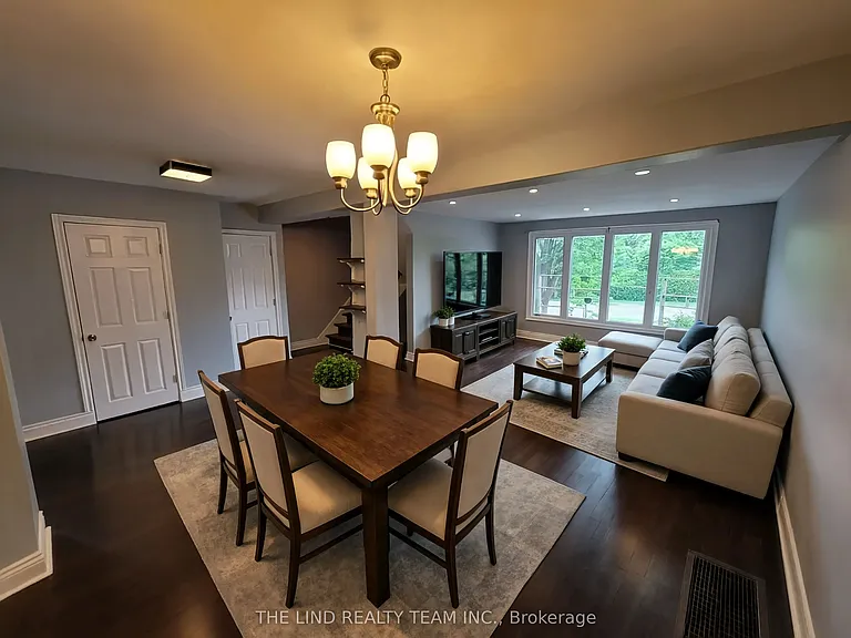 95 Overland Dr — Photo 4