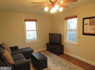 862 N Frederick St, Arlington, VA 22205