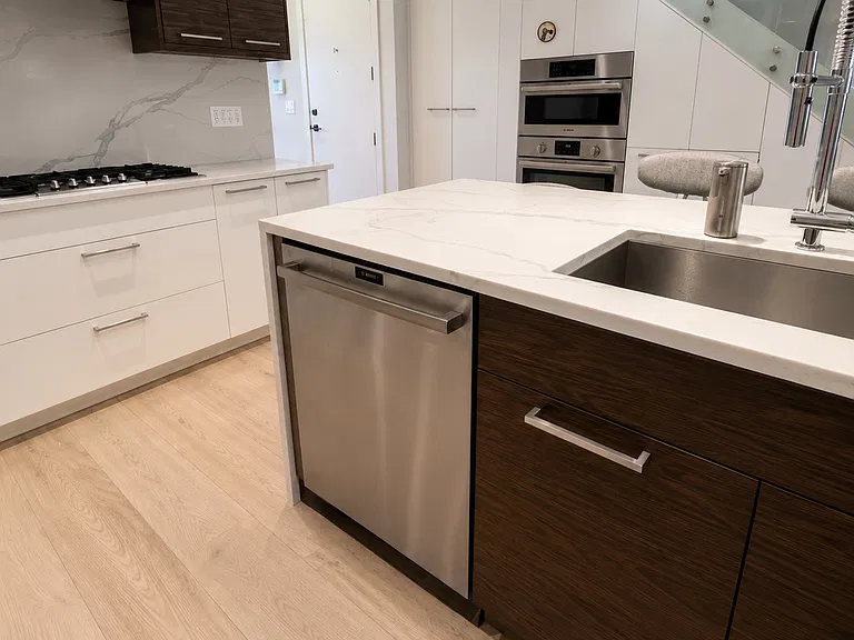 1752 W Augusta Blvd #2 — Photo 14