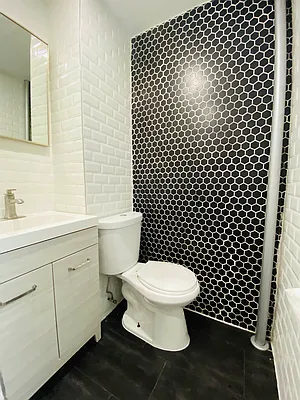 Rented by Bohemia Realty Group | media 7