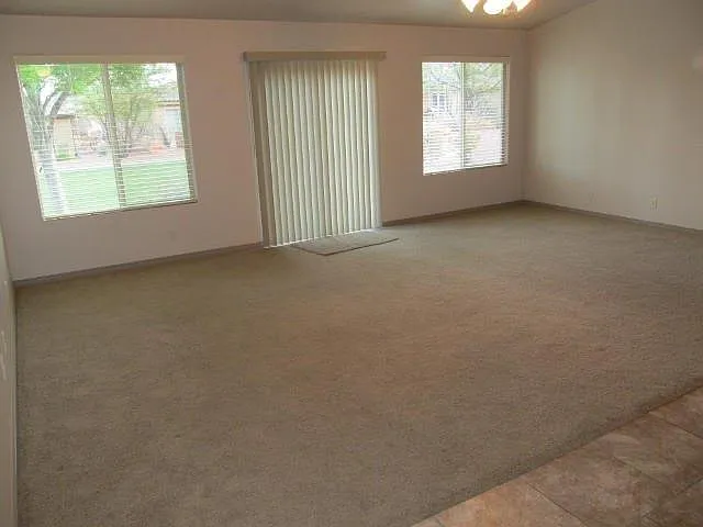 345 W 225 S — Photo 3