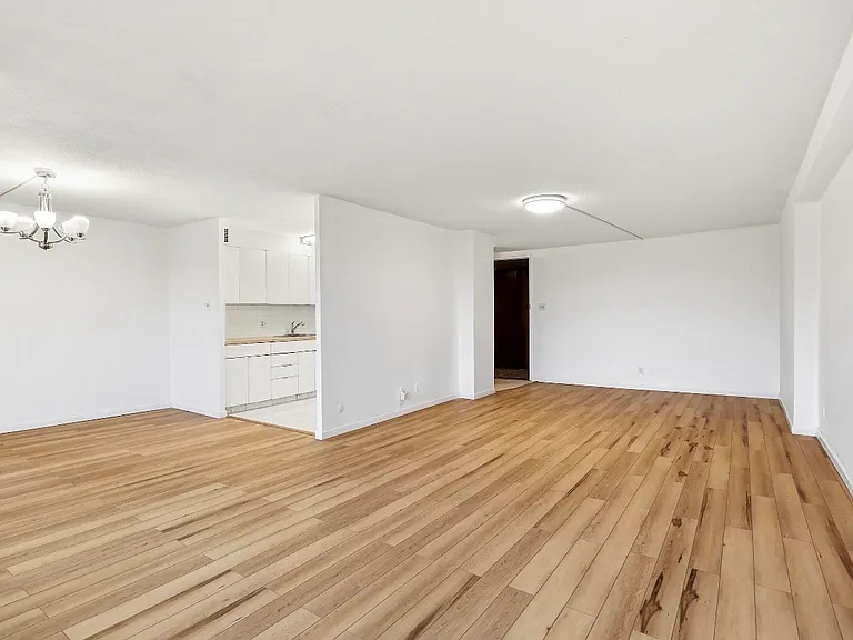 1001 City Ave #800 — Photo 3