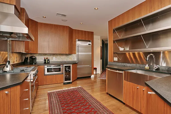 Sold by Weichert/Exchange Place | media 3