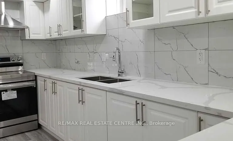 3 Upperlinks Dr #BASEMENT — Photo 10