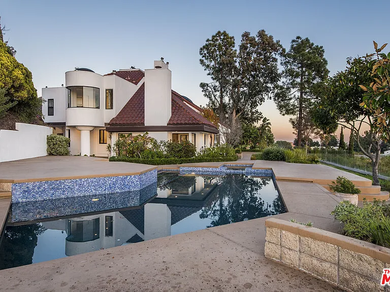 7940 Vulcan Dr — Photo 3