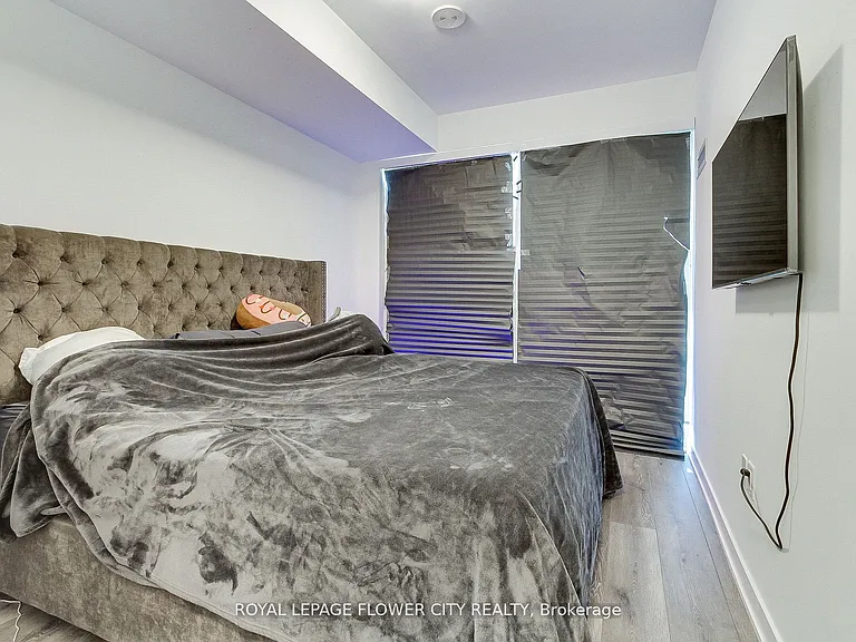 95 Oneida Cres #2305 — Photo 7