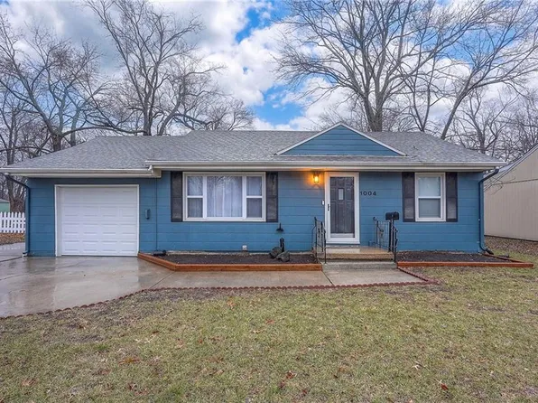 1004 E Cedar St, Olathe, KS 66061