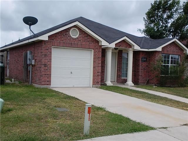 2nd image of 1348 Janet Ln