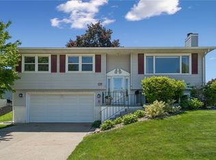 1565 McGowan Blvd, Marion, IA 52302