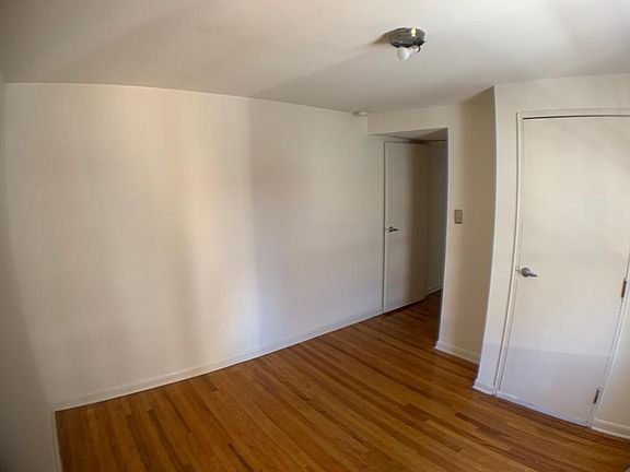 3rd image of 1426 Lombard St #3