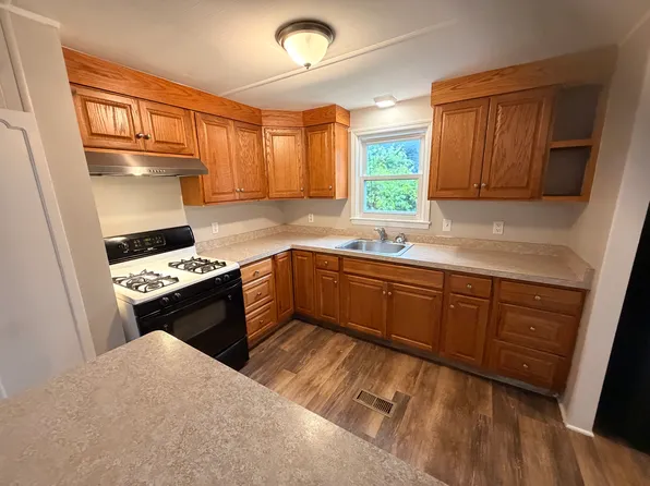 197 S Main St, Batavia, NY 14020