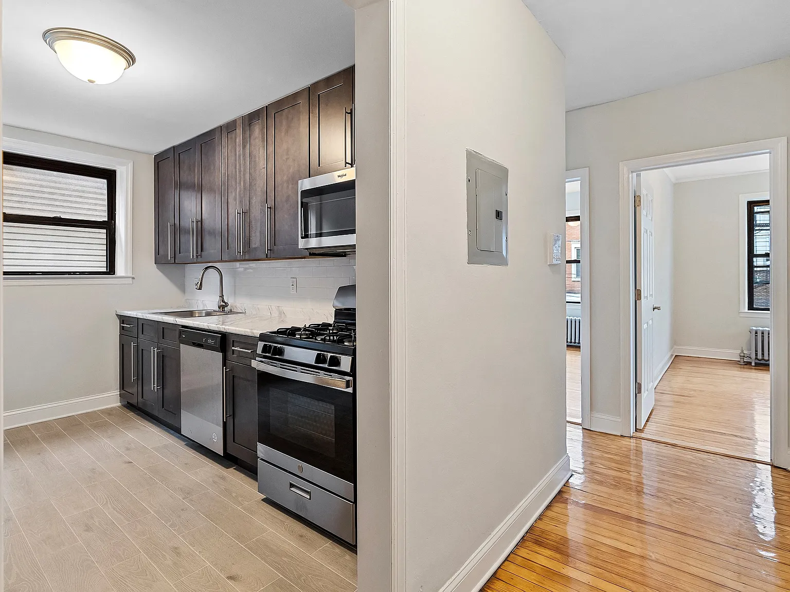125-133 Kearny Ave Apartments — Photo 3