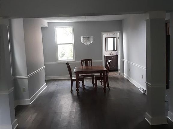 3rd image of 186 Sheridan Ave