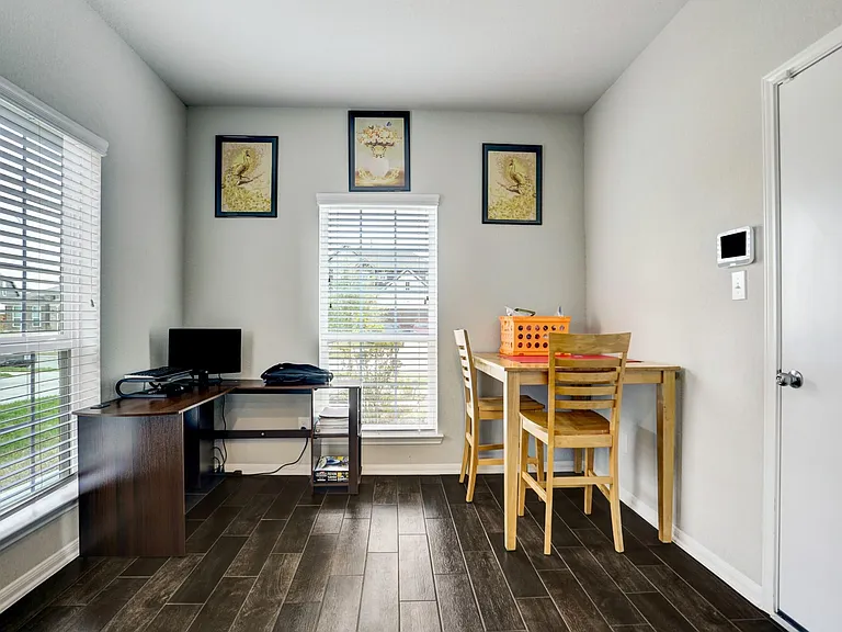 5414 Rustic Ruby Dr — Photo 3