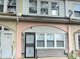 1031 Herbert St, Philadelphia, PA 19124