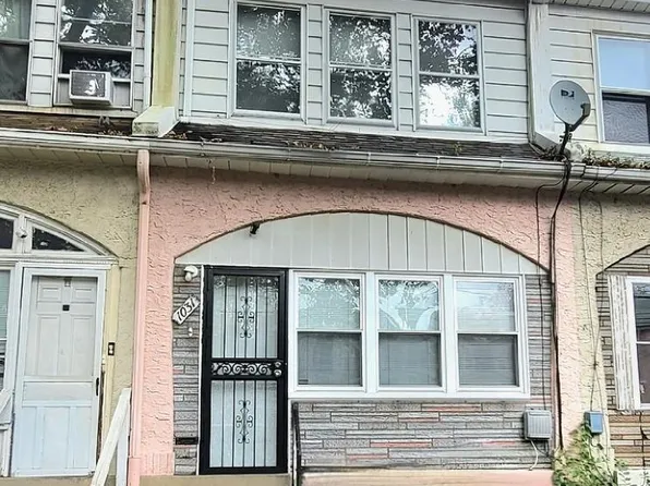 1031 Herbert St, Philadelphia, PA 19124