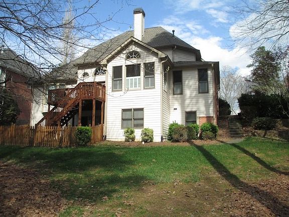3rd image of 619 Owl Creek Dr