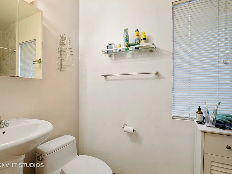 1336 N Dean St — Photo 3