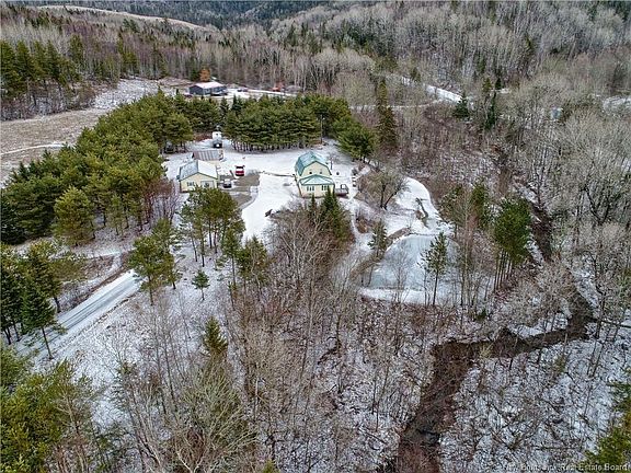 4th image of 498 Urney Rd