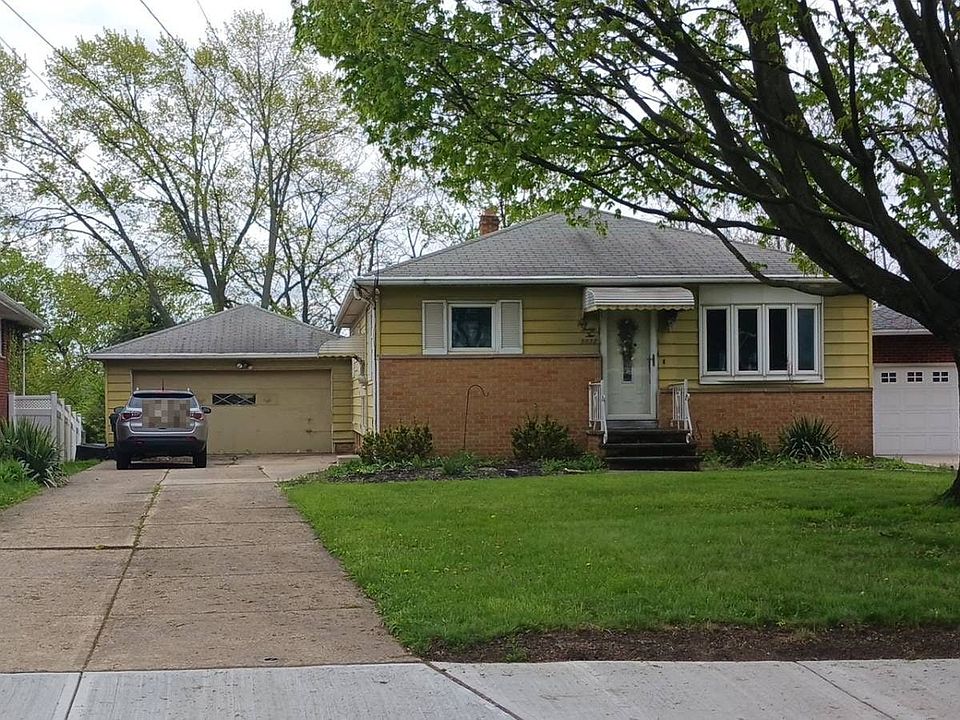1st image of 5032 Willowbrook Dr