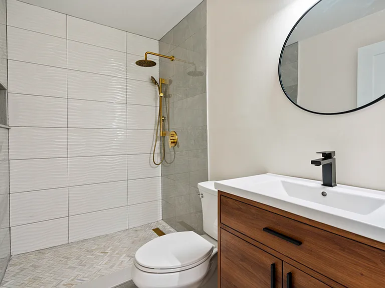 122 Union Park St #1 — Photo 5