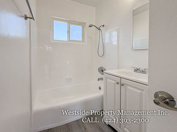 4th image of 1731 Pico Blvd APT 20