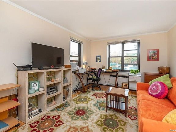 2nd image of 21204 75th Ave APT 1M