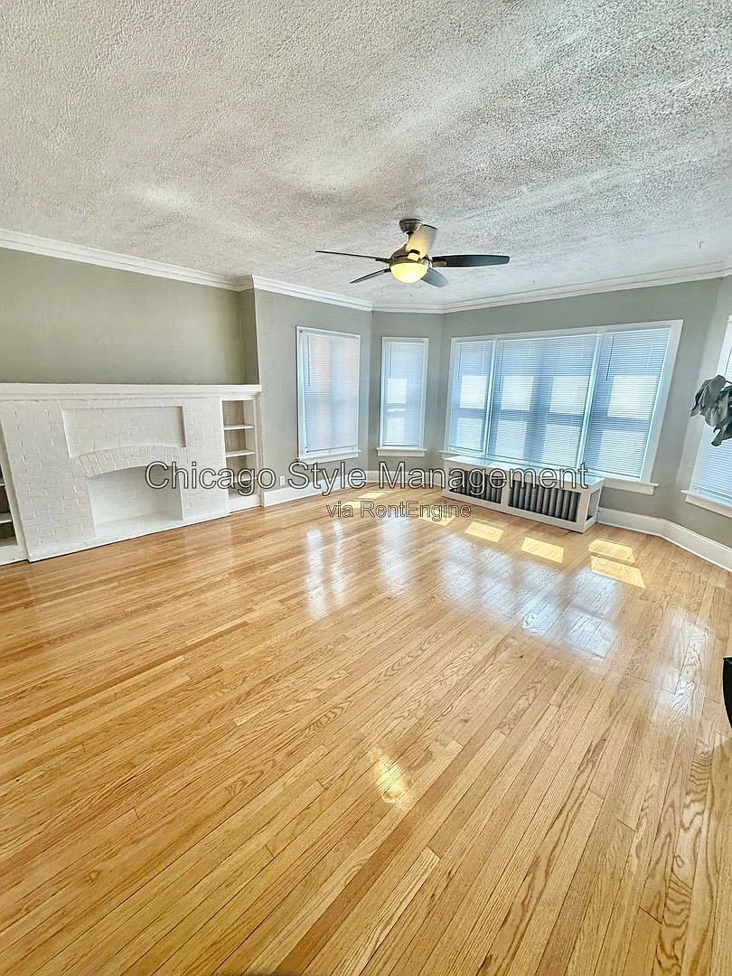 2 bed, 1.0 bath, $1,800 — Photo 1