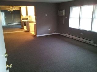 8801 Schneider Ave APT 5, Highland, IN 46322