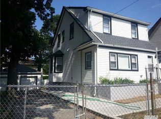 282 Lawrence Ave, Lawrence, NY 11559