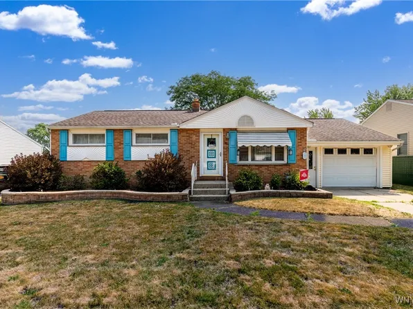 31 Mosher Dr, Tonawanda, NY 14150